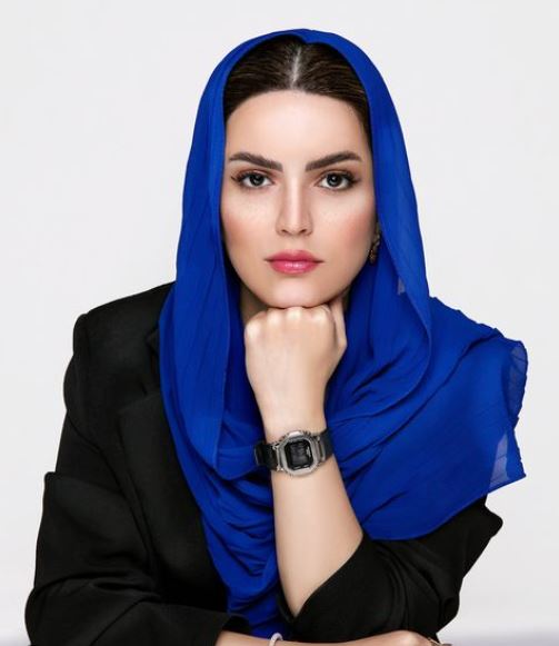ساناز فرزانه پور