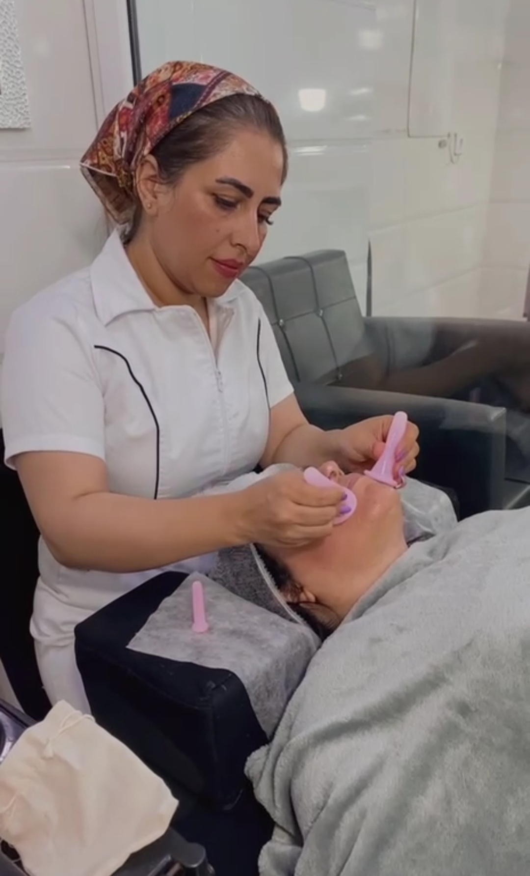 نسترن ریسمان چی 
